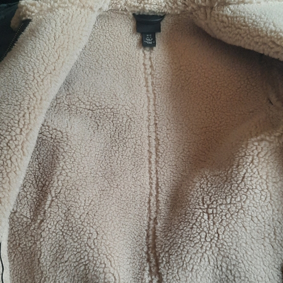 H&M jacket - Picture 4 of 5